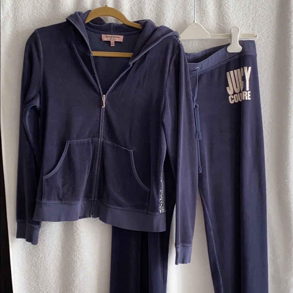 Juicy track suit